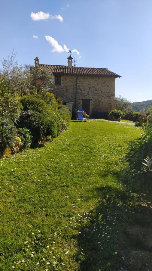Il Casale Di Fiore Cannara Экстерьер фото